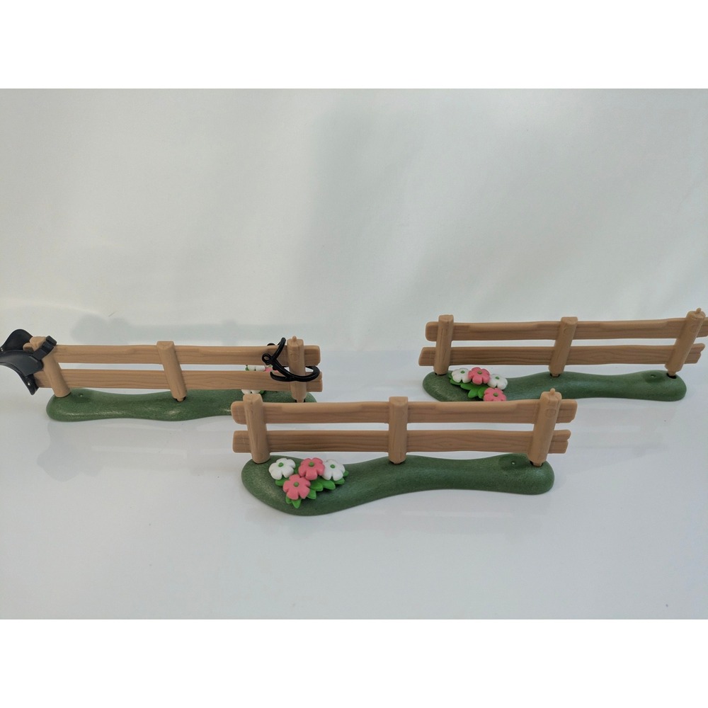 Playmobil Country Horse Paddock 5227 Playset Horses Fencing Squirrels Boxed 2012 - Picture 9 of 14
